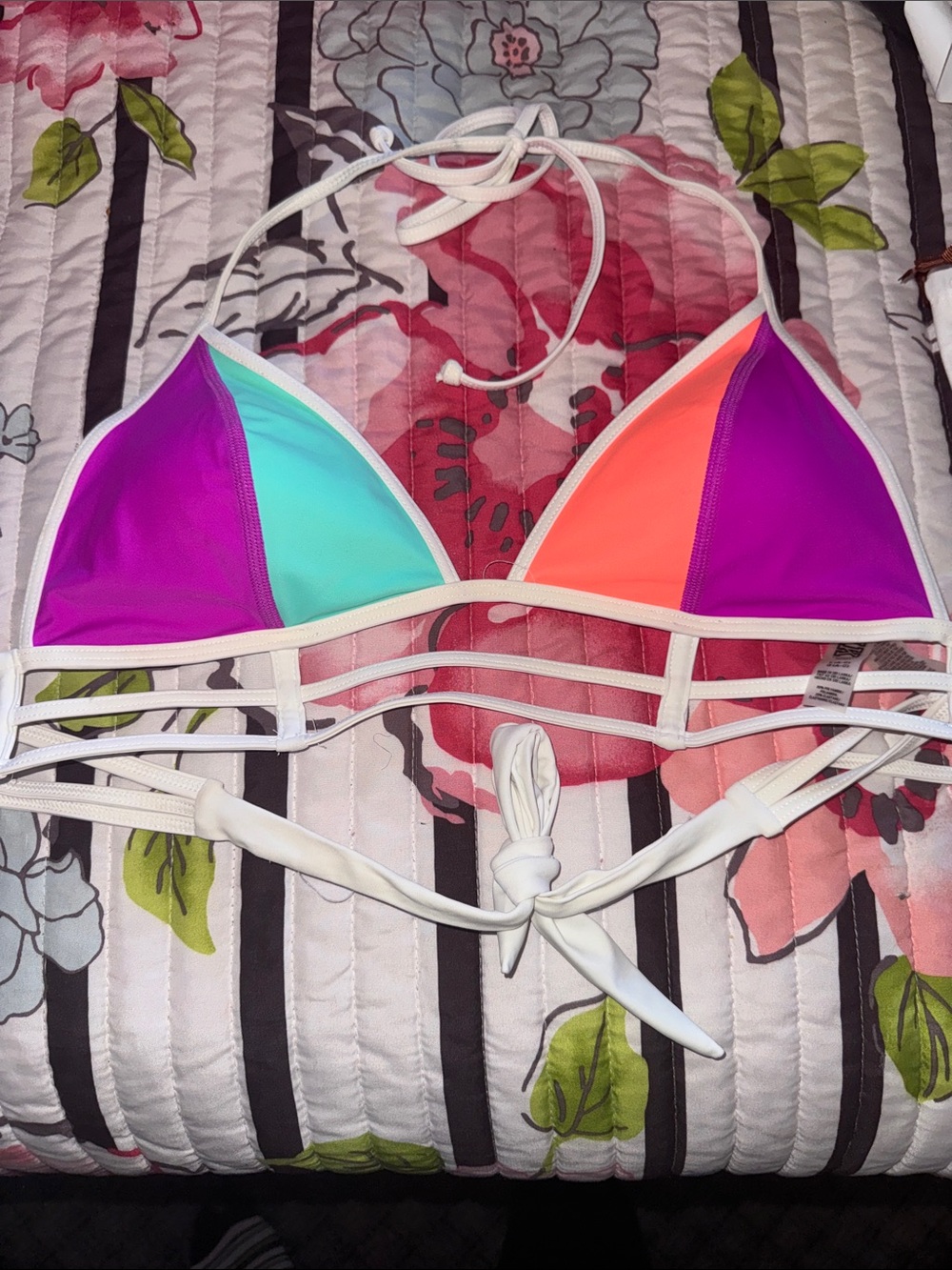 Pink Victoria’s Secret White Strappy Triangle Bikini Top- large NWT